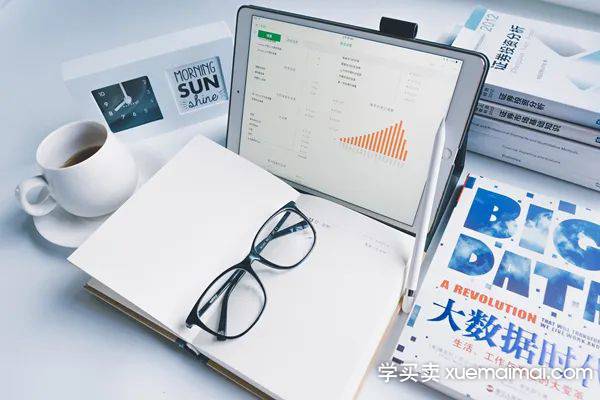 %title插图%num 自己很认可这段话就是电商创业选择大于努力,可是如今自己却卡在这上面